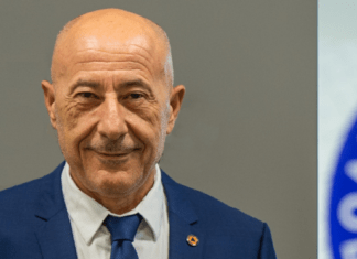 Παραιτήθηκε ο γενικός γραμματέας Πολιτικής Προστασίας Βασίλης Παπαγεωργίου προς «διευκόλυνση της Δικαιοσύνης για την υπόθεση των Τεμπών»