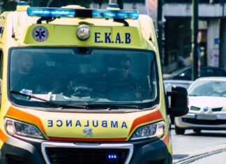 16χρονος κατέρρευσε μέσα σε ξενοδοχείο – Εσπευσμένα στο σημείο διασώστες του ΕΚΑΒ