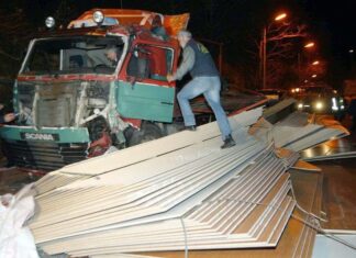 Λάρισα: Σαν σήμερα το πολύνεκρο τροχαίο πριν 22 χρόνια – Το παιδί μου δεν γύρισε ποτέ