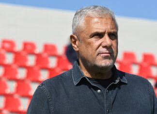 ΑΕΛ: Πέντε άνοδοι, ένας προπονητής: Το φαινόμενο Αλέκος Βοσνιάδης