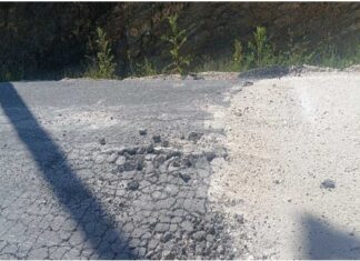 Λάρισα: Δρόμος παραδόθηκε πριν 20 μήνες και ήδη σημεία του καταστράφηκαν (ΦΩΤΟ)