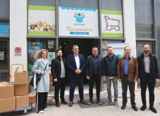 Προσφορά από την ΕΦΕΕΛ στο Κοινωνικό Παντοπωλείο Λάρισας