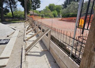 Προχωρούν οι εργασίες αποκατάστασης στο Δημοτικό Σχολείο Διλόφου Φαρσάλων