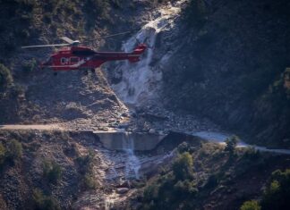 Στην Λάρισα στην 110 Π.Μ. μεταφέρθηκε με ελικόπτερο άντρας που τραυματίστηκε στον Όλυμπο και τον πήρε το ΕΚΑΒ