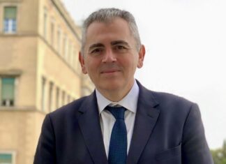 Χαρακόπουλος: «Ενισχύουμε τους αδυνάμους με πόρους της οικονομίας μας και όχι με δανεικά όπως παλιά»