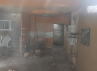 Λάρισα: Η απόλυτη καταστροφή πλημμυρισμένων μαγαζιών ενάμιση χρόνο μετά τις πλημμύρες – ΦΩΤΟ
