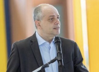 Μήνυμα Καπετάνου για τη Γιορτή της Μητέρας «Η σημερινή μέρα είναι αφιερωμένη σε ένα πρόσωπο μοναδικό, αναντικατάστατο, ανεκτίμητο: τη Μητέρα»