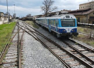 Προκαταβολή 21,1 εκ. ευρώ στην Άκτωρ ΑΤΕ για τη γραμμή Λάρισας – Βόλου