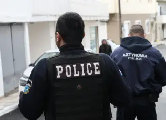 Λάρισα: Τον “έκαψαν” τα δεντράκια στο σπίτι που δεν ήταν και αθώα… ΦΩΤΟ