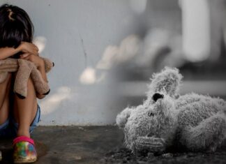 Κακοποίηση παιδιών στη Λάρισα: Tα ηχητικά που «καίνε» τη μητέρα – «Είδαν τις πληγές και φοβάμαι θα καλέσουν την Πρόνοια»