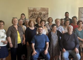 Συναντήσεις με ηλικιωμένους στον Αμπελώνα για το Κέντρο Κοινότητας Τυρνάβου