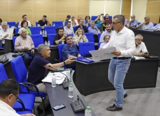 Η Περιφέρεια Θεσσαλία με μισθώσεις 237 λεωφορείων και 566 ταξί μεταφέρει με ασφάλεια χιλιάδες μαθητές στα σχολεία