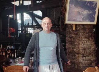 Θρυλική επιστροφή: Νέα εποχή στο ταβερνείο του Καλαμαρά