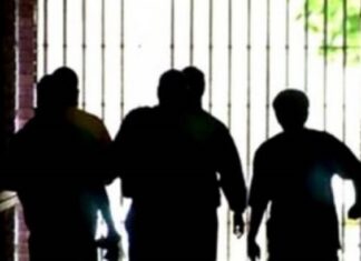 Λάρισα: Τρόμος για πιτσιρικάδες – Τους απείλησαν με μαχαίρι συνομήλικοι τους – Τον έναν τον λήστεψαν