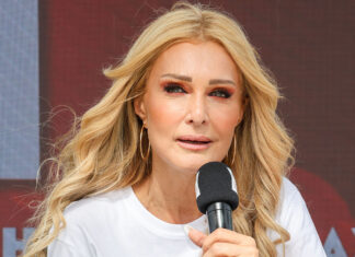 Νατάσα Θεοδωρίδου: Λιποθυμικό επεισόδιο σε συναυλία της – Διακόπηκε η εκδήλωση