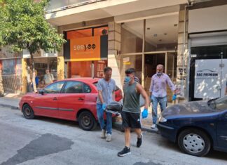 Λεονταρή: «Επί τρεις ημέρες νεκρό το ηλικιωμένο ζευγάρι» – Στη Λάρισα οι σοροί για νεκροψία – νεκροτομή (βίντεο)