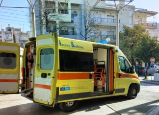 Εσπευσμένα στο Νοσοκομείο δυο νέοι μετά από τροχαίο