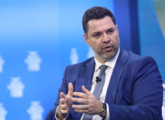 Στο Πανεπιστημιακό Λάρισας χειρουργήθηκε ο υφυπουργός Θανάσης Κοντογιώργης