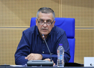 Όλες οι κρίσιμες απαντήσεις για την ευλογιά- Ο ρόλος της επιστήμης και οι πρωτοβουλίες Κουρέτα