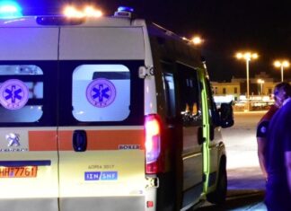 Τραγωδία στην άσφαλτο με 19χρονο νεκρό που έπεσε πάνω σε ΙΧ