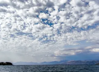 Φεύγουν οι θυελλώδεις άνεμοι, έρχονται οι βροχές – Σε ποιες περιοχές χαλάει ο καιρός την Κυριακή