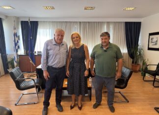 Eπίσκεψη Νασιακόπουλου στη Ρένα Καραλαριώτου