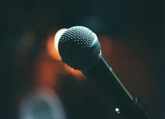 Γνωστός Θεσσαλός τραγουδιστής ένοχος για εξύβριση αστυνομικού – «Όχι ρε μ…. το χάσαμε το μεροκάματο»