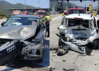 ΙΧ «καρφώθηκε» σε σταματημένο αυτοκίνητο όχημα στα διόδια – Δείτε φωτογραφίες