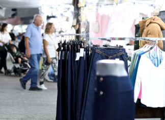 Πολλές καταγγελίες για κλοπές πορτοφολιών στο παζάρι της Λάρισας