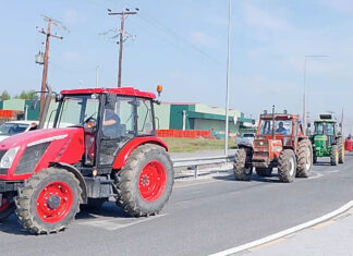 Πανθεσσαλικό αγροτικό μπλόκο στον Ε-65, στις 18 Σεπτεμβρίου