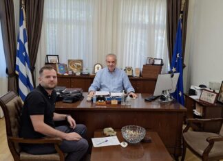 Υπογράφηκε η σύμβαση για τη συντήρηση των κοινοτικών καταστημάτων Δολίχης και Συκέας