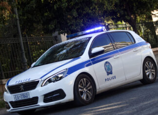 Απείλησε την αδελφή του ότι θα πάρει μαχαίρι και θα τη σκοτώσει