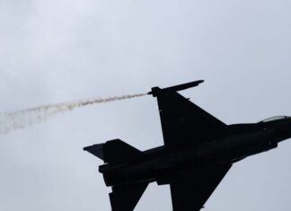 28η Οκτωβρίου: «Συνεχίζουμε να φυλάμε τον ουρανό της πατρίδας», το μήνυμα του επισμηναγού του F-16 Γιώργου Σωτηρίου