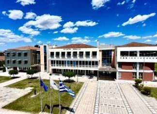 Κωμικοτραγικές αποφάσεις Κουρετα
