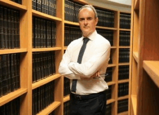 Ξανά υποψήφιος για την προεδρία του Δικηγορικού Συλλόγου Λάρισας ο Τρύφων Τσάτσαρος