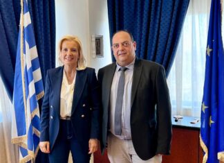 Επίσκεψη του Νίκου Παπαγεωργίου στη Ρένα Καραλαριώτου