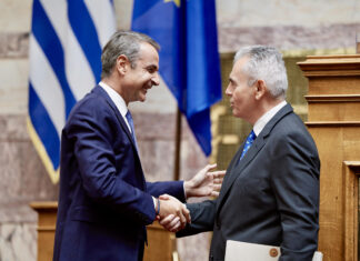 Μάξιμος Χαρακόπουλος: Δεν βλέπω κανένα κενό στα δεξιά της ΝΔ