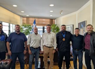 Με τον παγκόσμιο πρωταθλητή βετεράνων πάλης της ΕΑΛ “Πήγασος” ο Θανάσης Μαμάκος