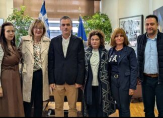 Οι Αλησμόνητες πατρίδες σε συνάντηση με τον Δήμαρχο Λαρισαίων