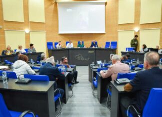 Περιφέρεια Θεσσαλίας: Οι πολιτιστικές και αθλητικές εκδηλώσεις σε Λάρισα και Τρίκαλα εν όψει Χριστουγέννων