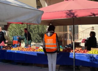 Δήμος Λαρισαίων: Μαθητές ενισχύουν το Κοινωνικό Παντοπωλείο μέσα από το “Ταξίδι της Τροφής”