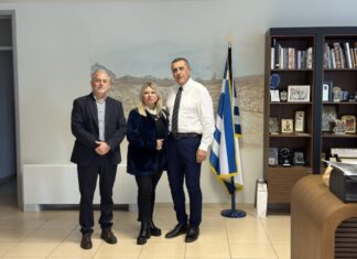 Συνάντηση Κουρέτα με τη Διευθύντρια Δ.Ε. Καρδίτσας Ελ. Ξυνοπούλου
