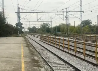 Ο ΟΣΕ διαψεύδει τα δημοσιεύματα για το τρένο προς Λάρισα – «Καμία αμαξοστοιχία δεν μπήκε σε λάθος γραμμή»