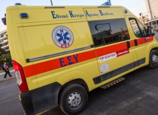 58χρονος τραυματίστηκε σε τροχαίο ατύχημα: Μεταφέρθηκε εσπευσμένα στο νοσοκομείο – Επιχείρηση για την διακομιδή του