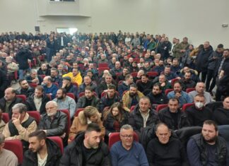 Στις 13:00 η συνάντηση των αγροτών με τον Μητσοτάκη την Τρίτη στο Μέγαρο Μαξίμου – Ποιοι θα πάνε από τα μπλόκα της Θεσσαλίας
