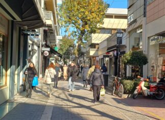 Παγωμένη η… αγορά στην πρεμιέρα των εκπτώσεων στη Λάρισα (ΦΩΤΟ)