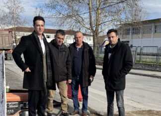 Περιοδεία του Στέλιου Τσικριτσή στον Αμπελώνα – Νέος κύκλος εκτεταμένων αποκαταστάσεων στο οδικό δίκτυο