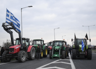 Διορία 48 ωρών για να φύγουν τα τρακτέρ και να ανοίξουν οι δρόμοι