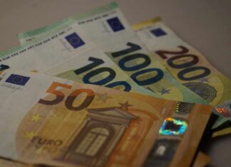 Στα 1150 ευρώ ο μισθός για δεκάδες Θεσσαλούς!