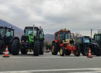 Με το βλέμμα στραμμένο στην Αθήνα η συνάντηση της πανελλαδικής των μπλόκων στη Λάρισα